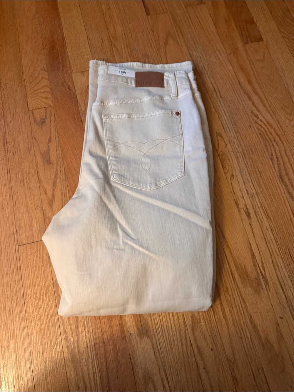 Judy Blue High-Rise Cream Jeans